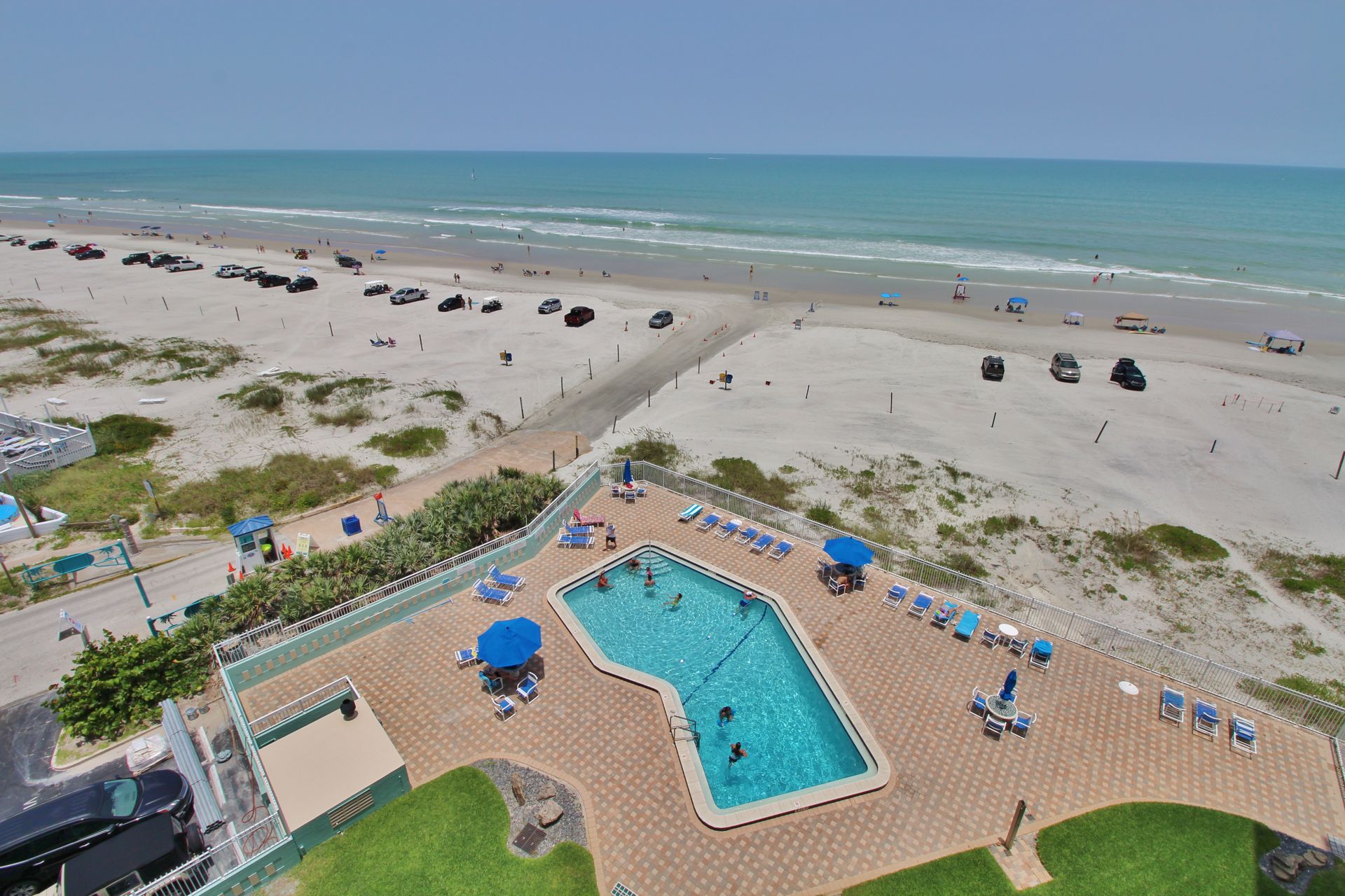 Pool & Ocean View